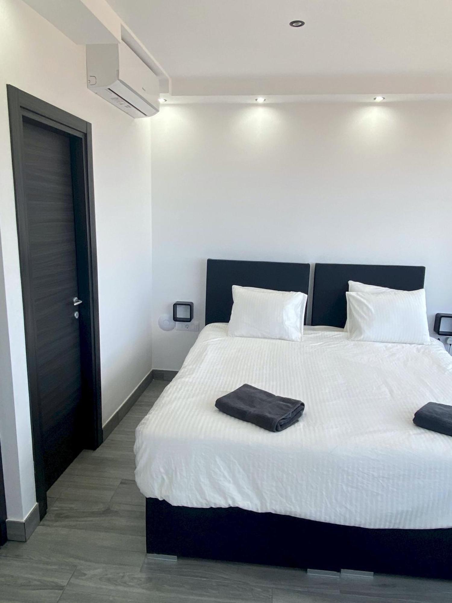 Villa Poseidon Corralejo With Private Heated Pool, Sauna And Stunning Volcano Views By Amazzzing Travel Esterno foto